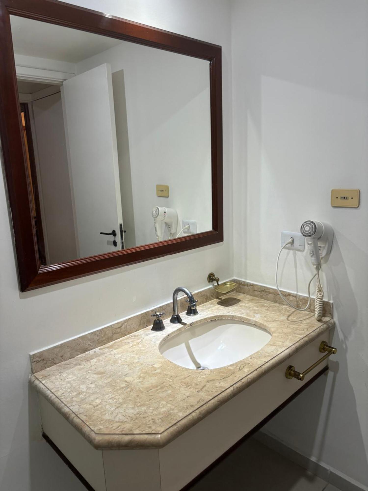 Flat Nine Al Lorena Avpaulista Jardins Com Garagem,piscina 1203 * São Paulo